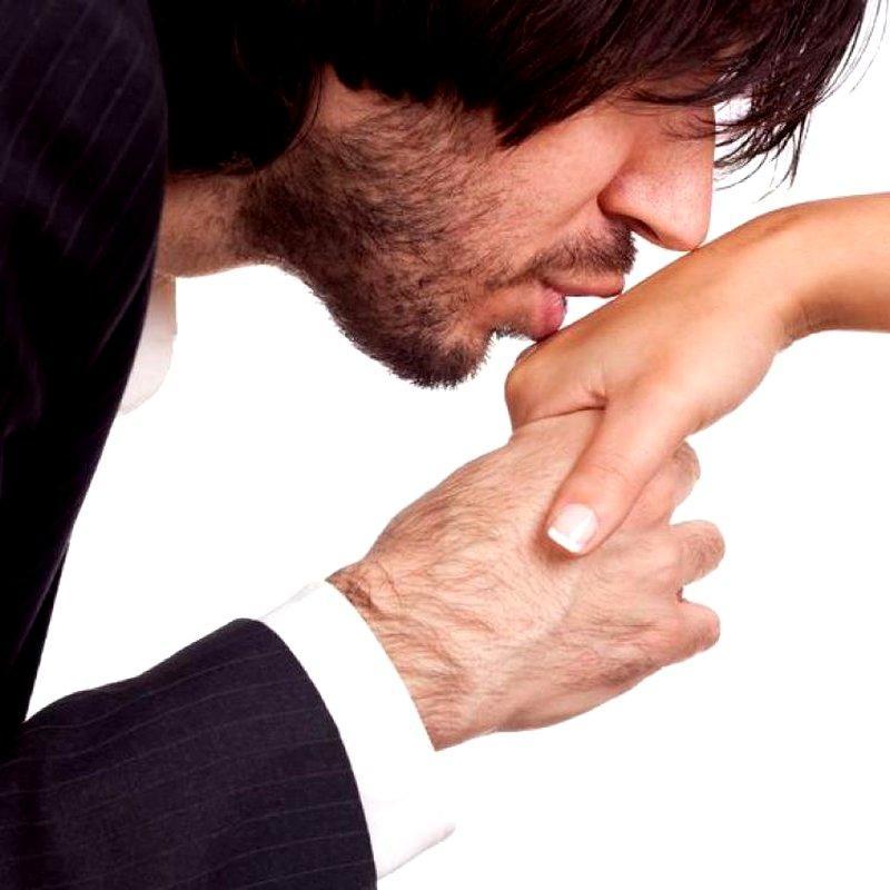 Czym jest delikatne zaproponowanie spotkania