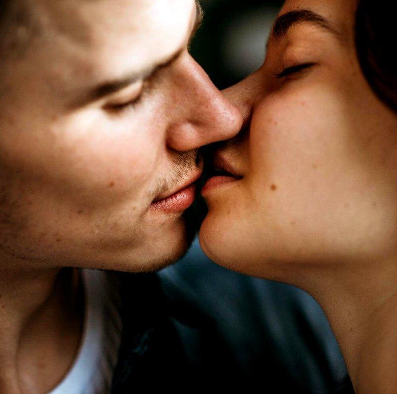 Dlaczego zgoda na pierwszy pocałunek jest ważna