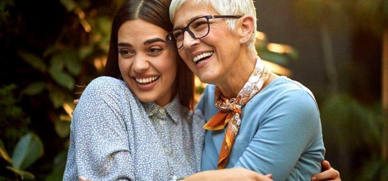 Jak dotyk wpływa na postrzeganie relacji międzyludzkich?