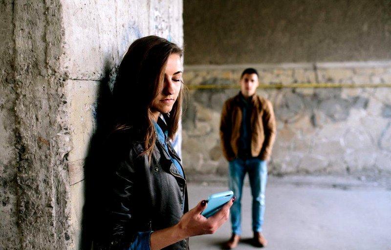 Jak rozpoznać pożądanie w jego spojrzeniu?