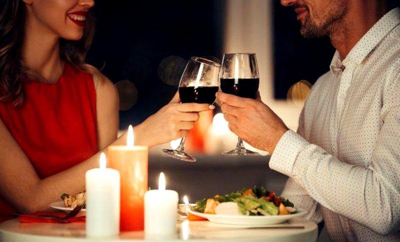 Jak zacząć rozmowę na randce online